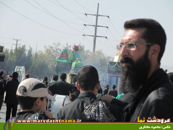 گزارش تصویری: تصاویری از عزاداری صبح عاشورا در مرودشت