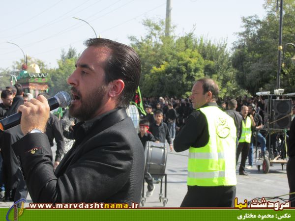 گزارش تصویری: تصاویری از عزاداری صبح عاشورا در مرودشت